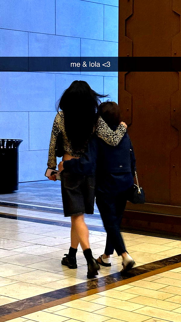 jaynagirl image ~ Altpins