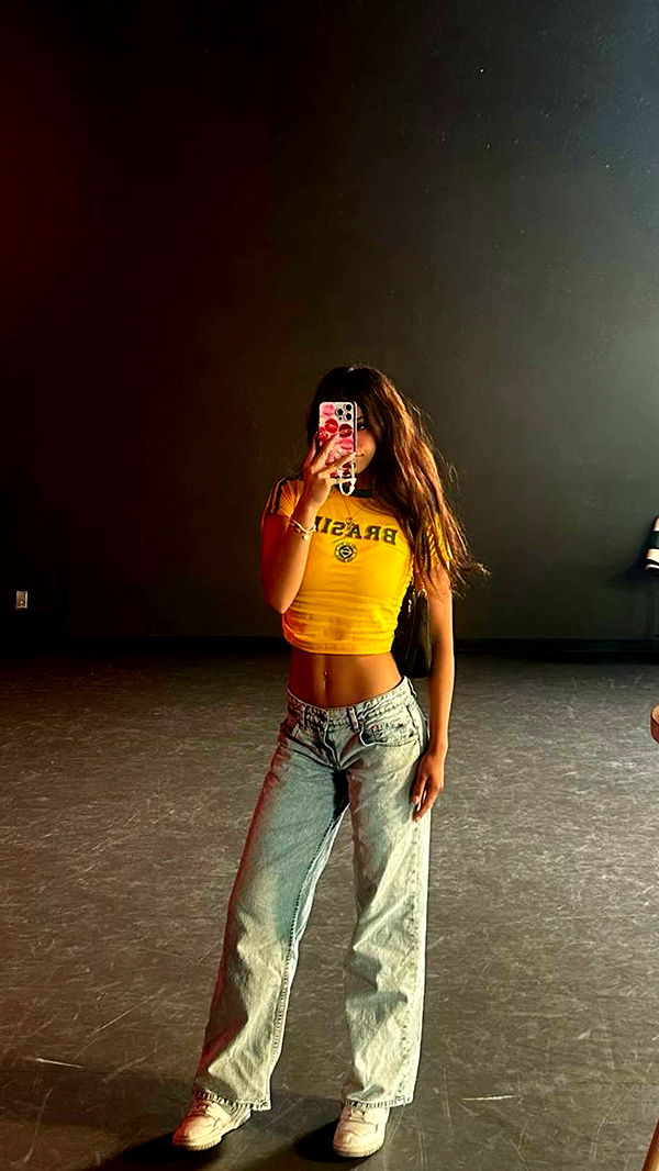 jaynagirl image ~ Altpins