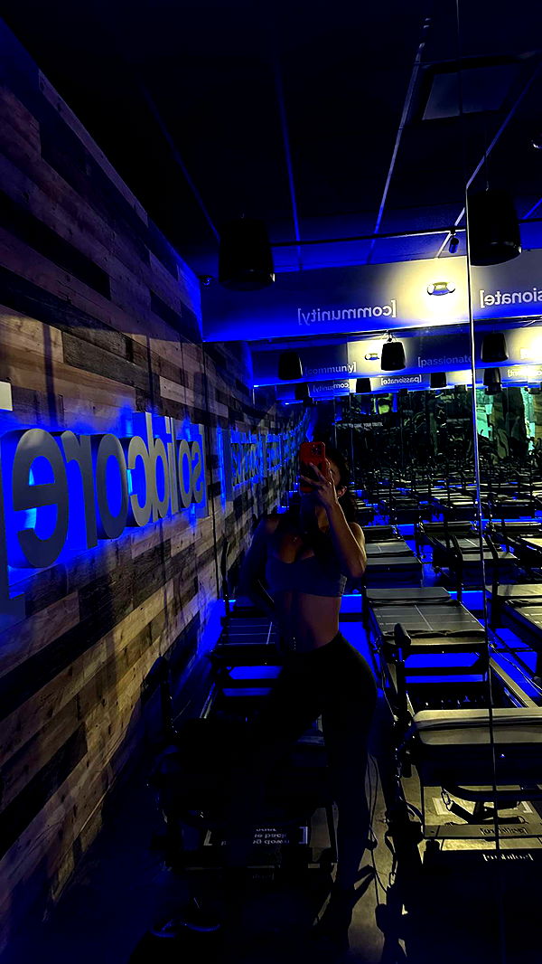 jaynagirl image ~ Altpins