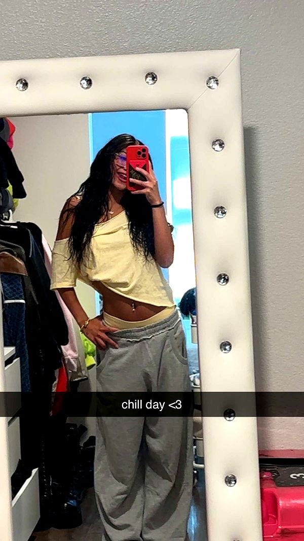 jaynagirl image ~ Altpins