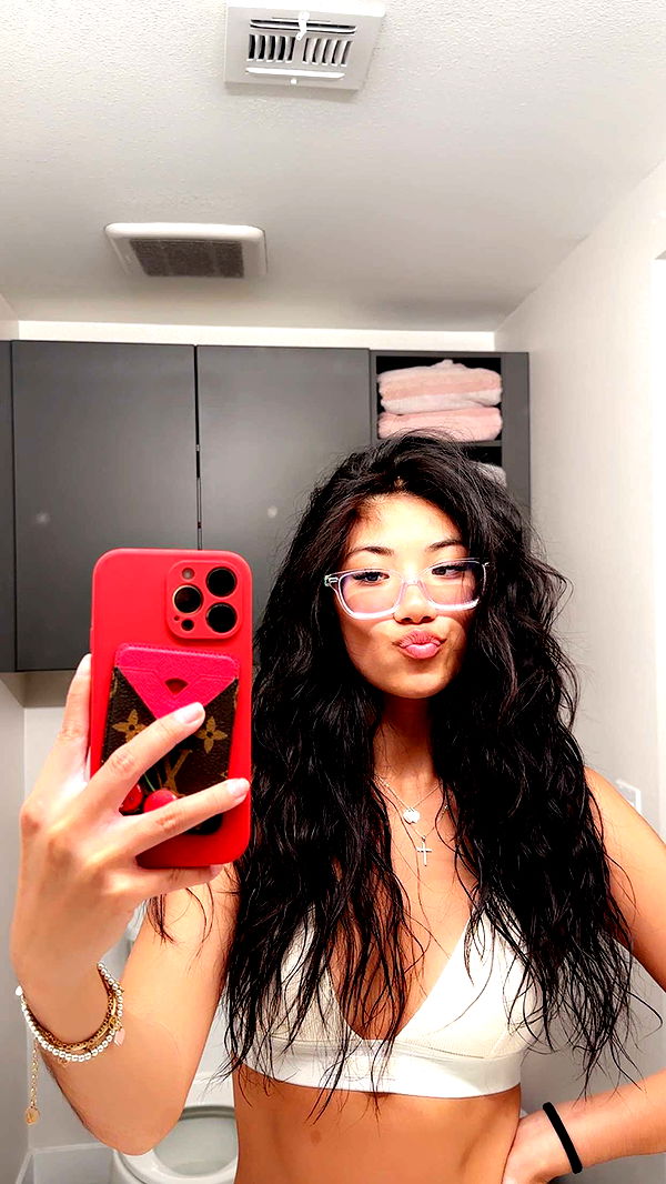 jaynagirl image ~ Altpins