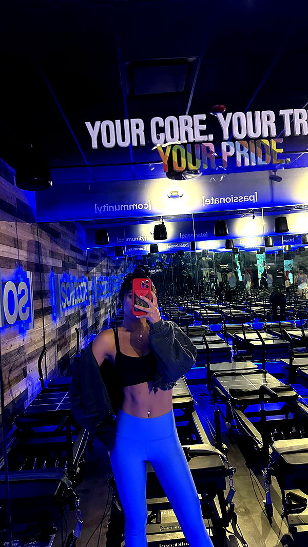 jaynagirl image ~ Altpins