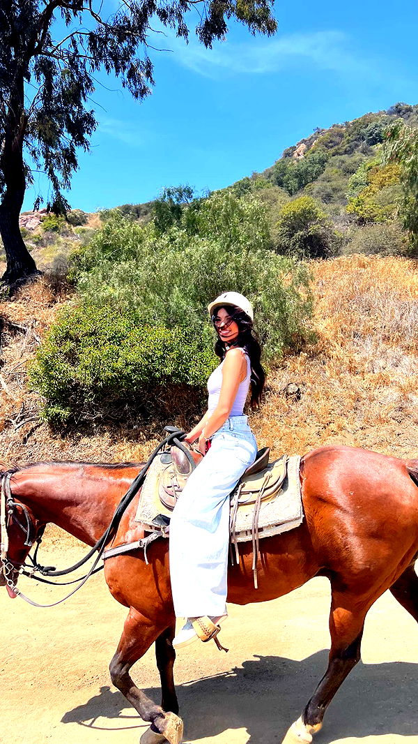 jaynagirl image ~ Altpins