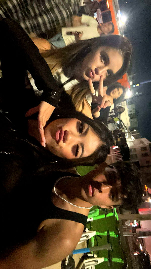 jaynagirl image ~ Altpins