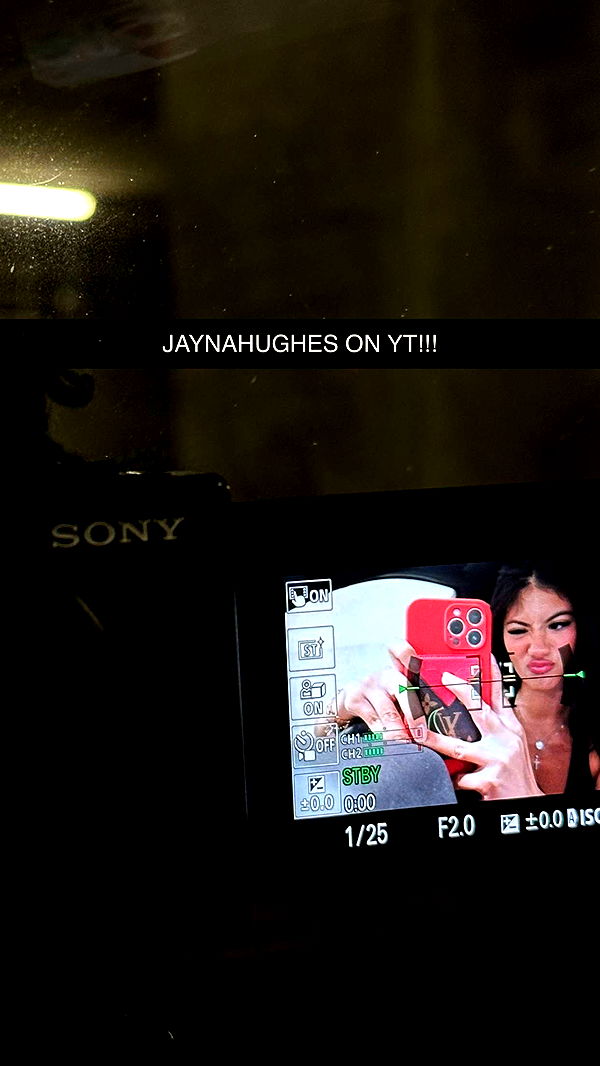 jaynagirl image ~ Altpins