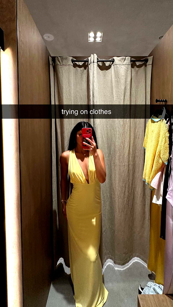 jaynagirl image ~ Altpins