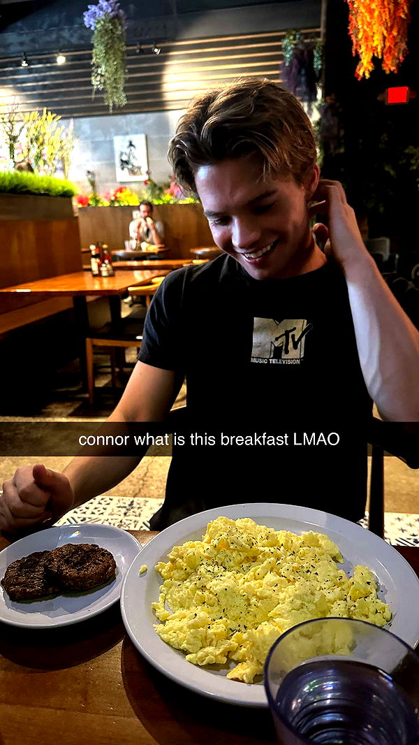 jaynagirl image ~ Altpins