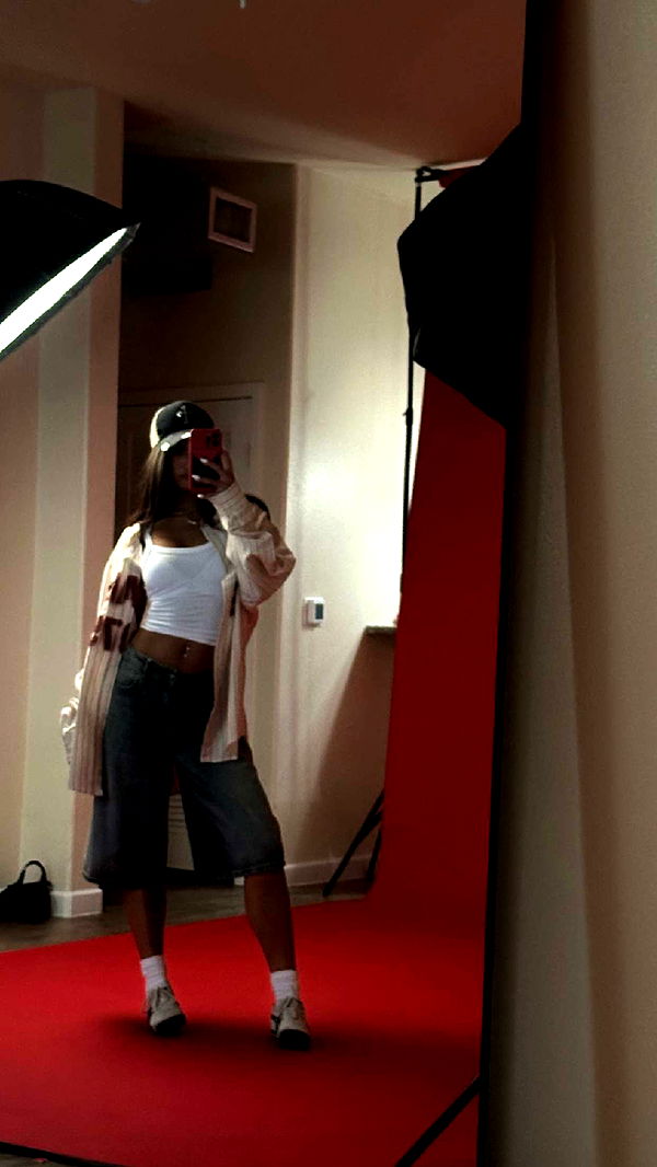 jaynagirl image ~ Altpins