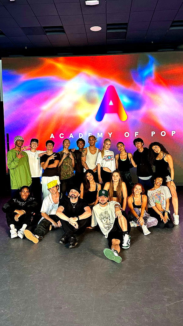 jaynagirl image ~ Altpins