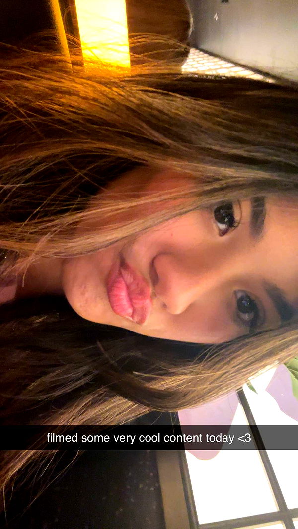 jaynagirl image ~ Altpins