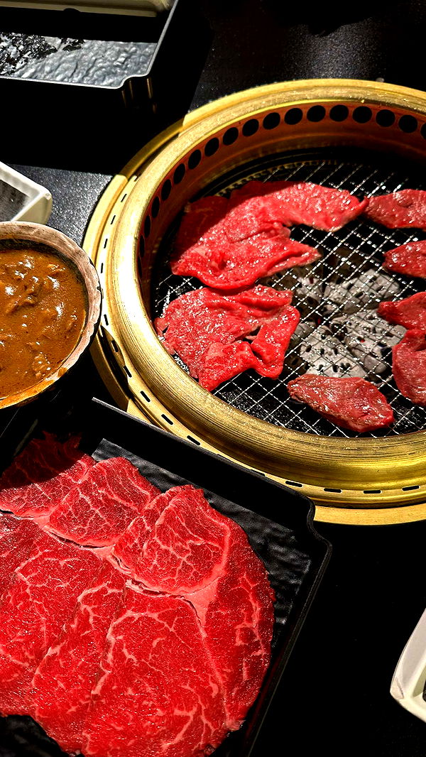 jaynagirl image ~ Altpins