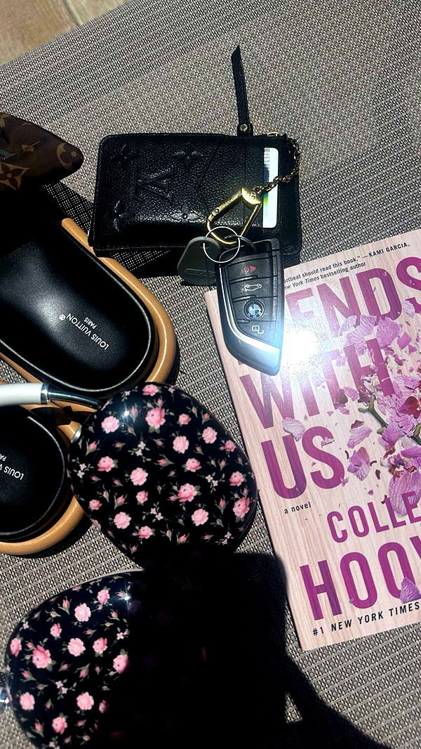 jaynagirl image ~ Altpins