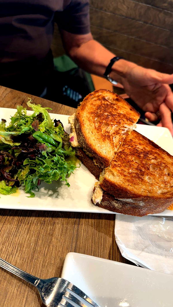 jaynagirl image ~ Altpins