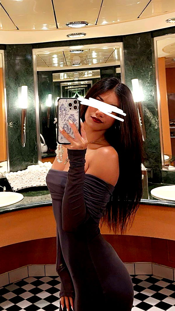 jaynagirl image ~ Altpins