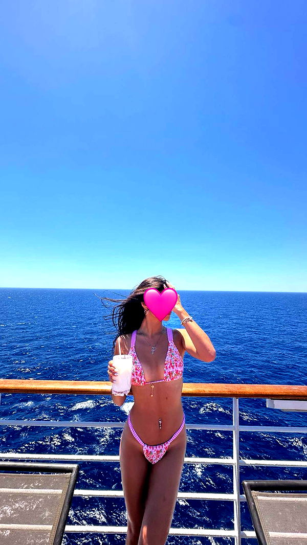 jaynagirl image ~ Altpins