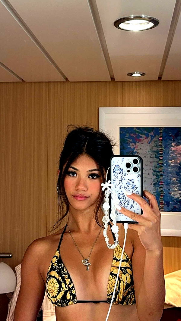 jaynagirl image ~ Altpins