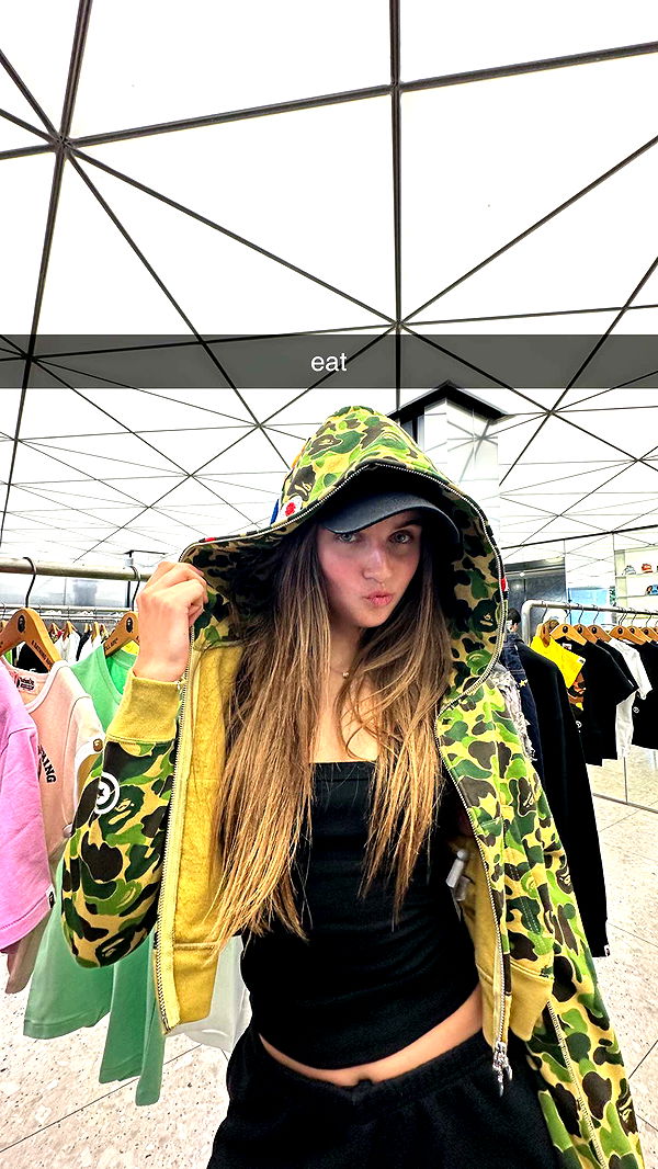 jaynagirl image ~ Altpins