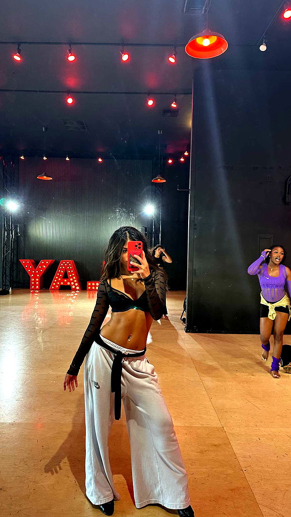 jaynagirl image ~ Altpins