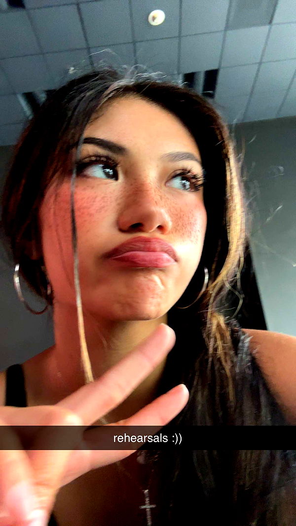 jaynagirl image ~ Altpins