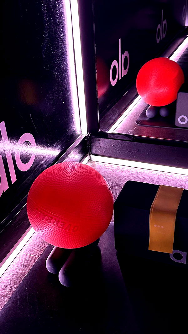 jaynagirl image ~ Altpins