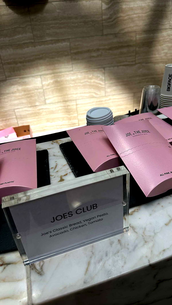 jaynagirl image ~ Altpins