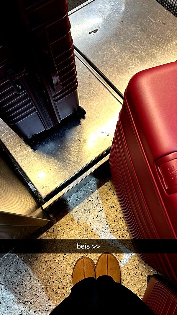 jaynagirl image ~ Altpins