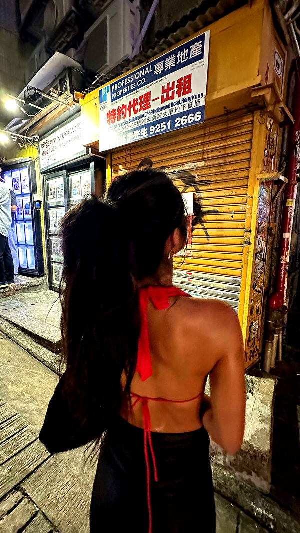 jaynagirl image ~ Altpins