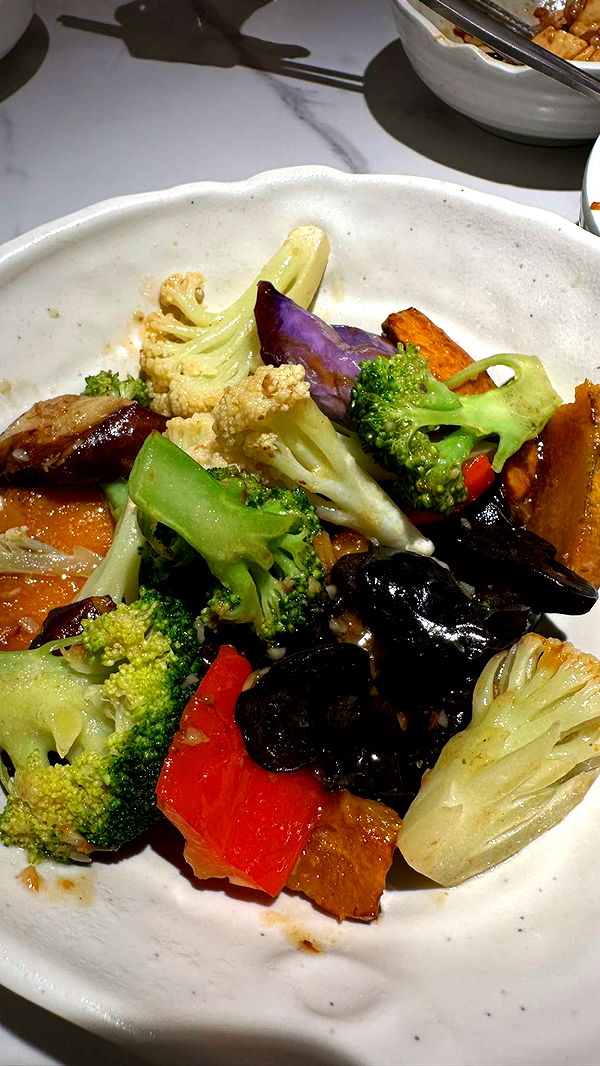 jaynagirl image ~ Altpins