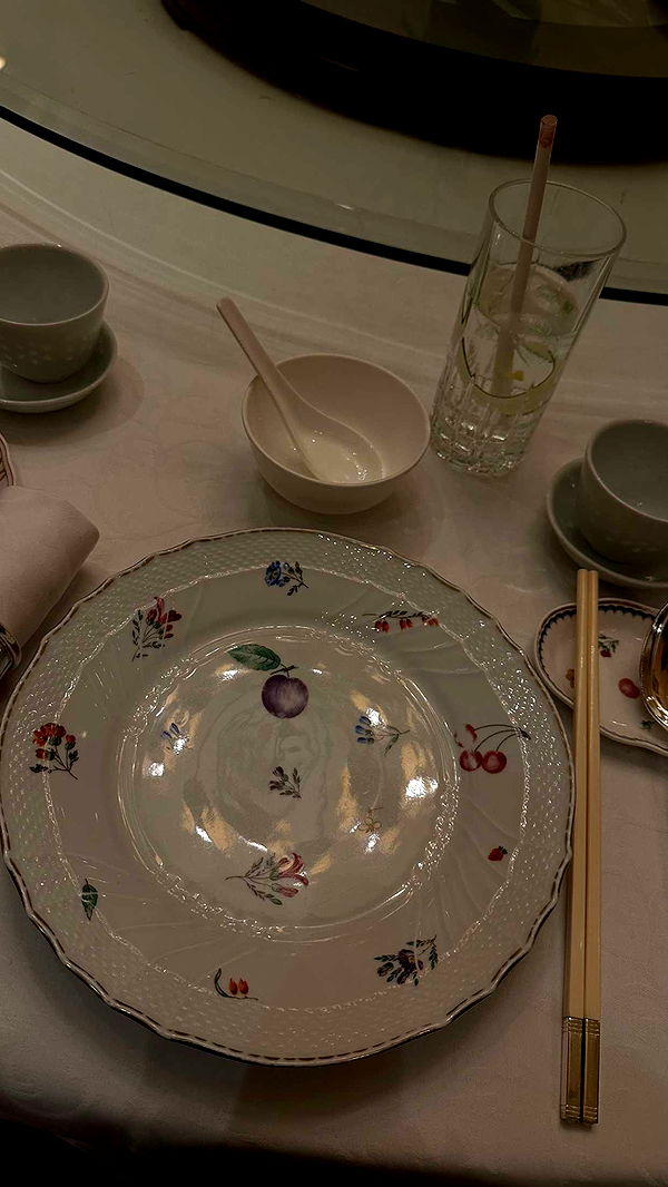 jaynagirl image ~ Altpins