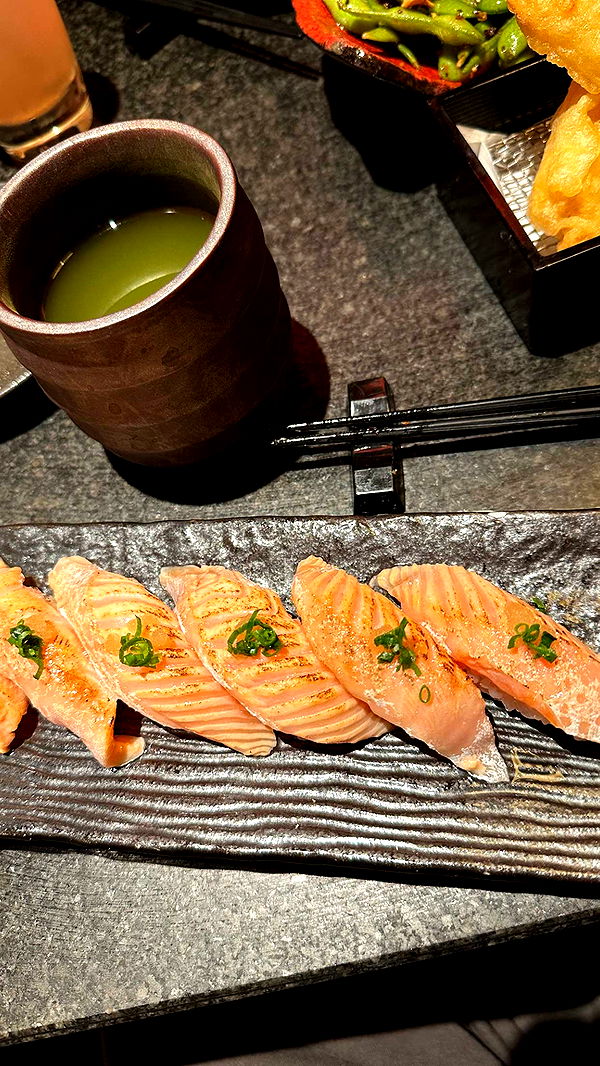 jaynagirl image ~ Altpins