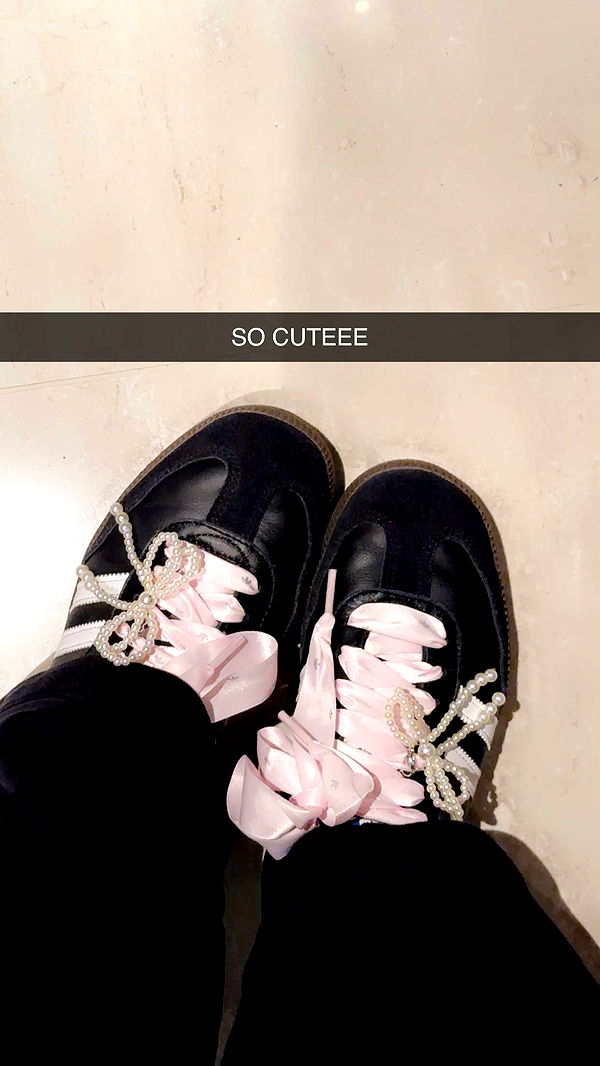 jaynagirl image ~ Altpins