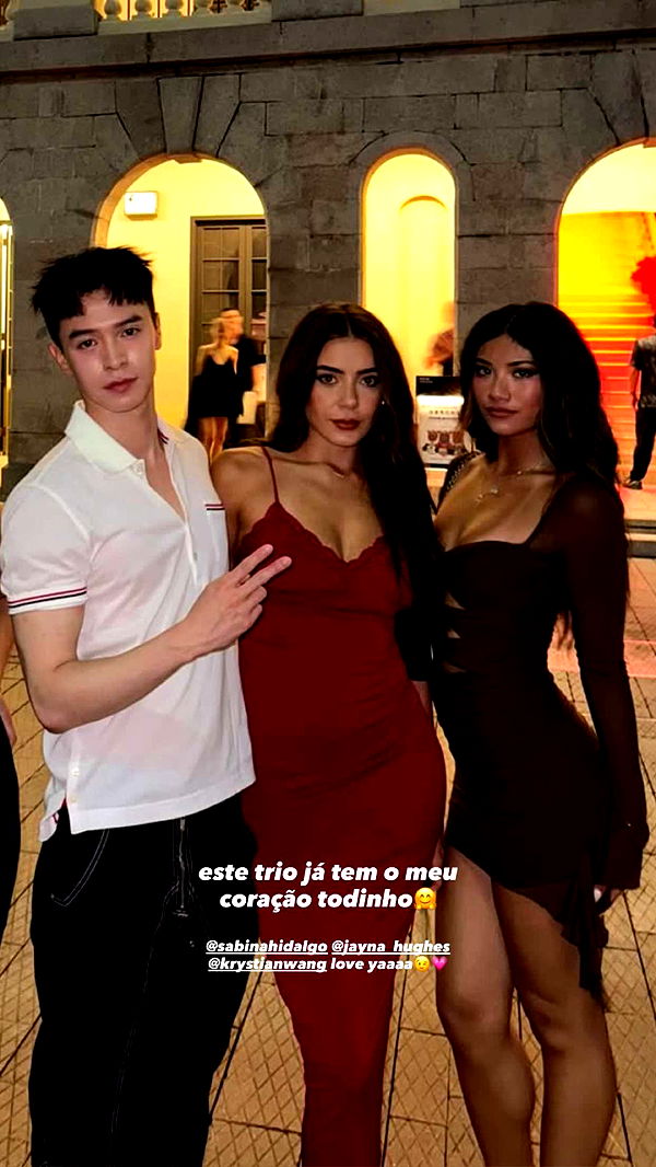 jaynagirl image ~ Altpins