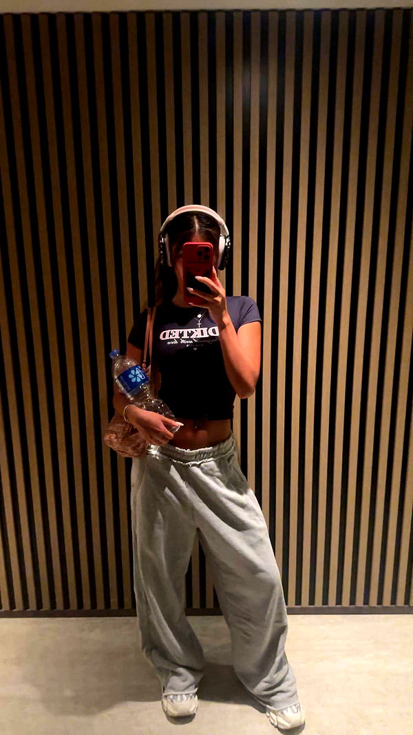 jaynagirl image ~ Altpins