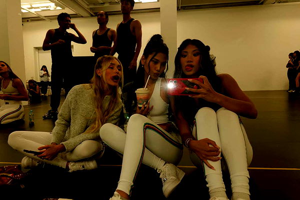 jaynagirl image ~ Altpins