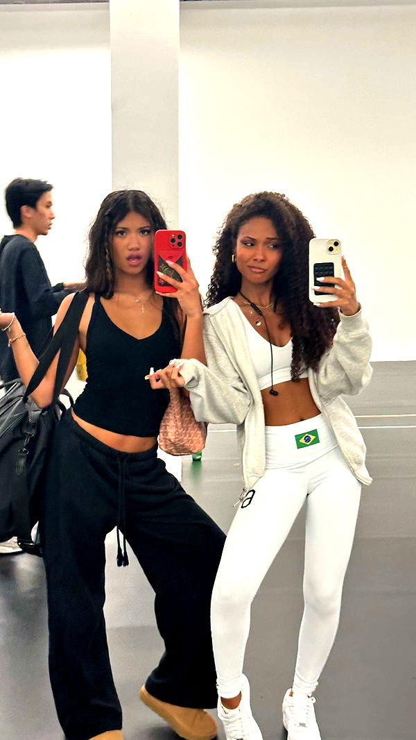 jaynagirl image ~ Altpins