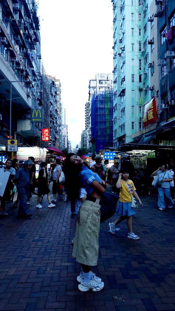 jaynagirl image ~ Altpins