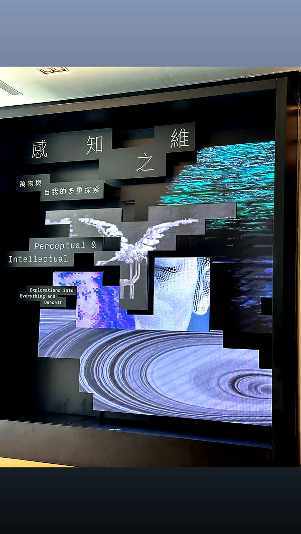 jaynagirl image ~ Altpins