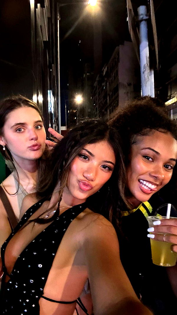 jaynagirl image ~ Altpins