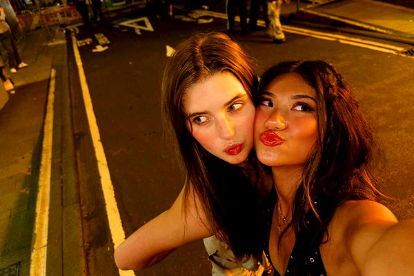 jaynagirl image ~ Altpins