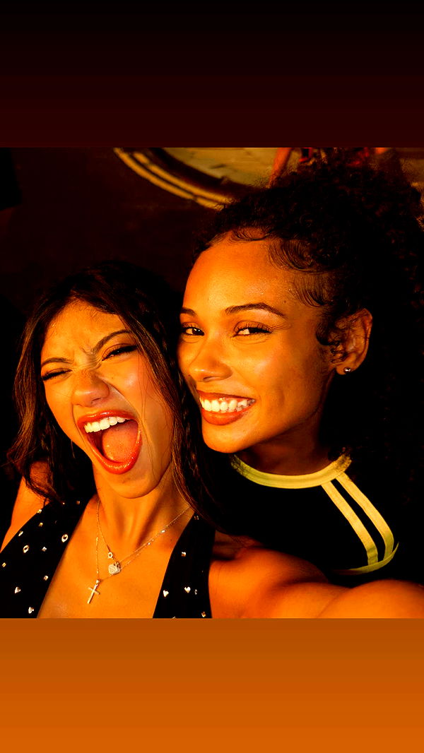 jaynagirl image ~ Altpins