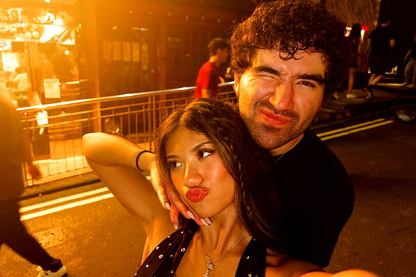 jaynagirl image ~ Altpins