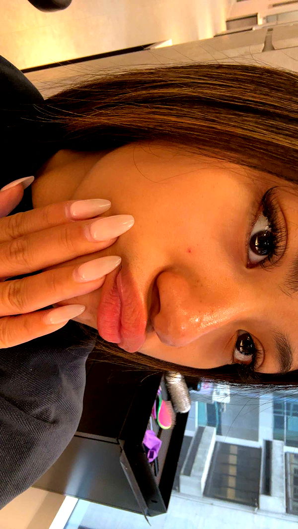 jaynagirl image ~ Altpins