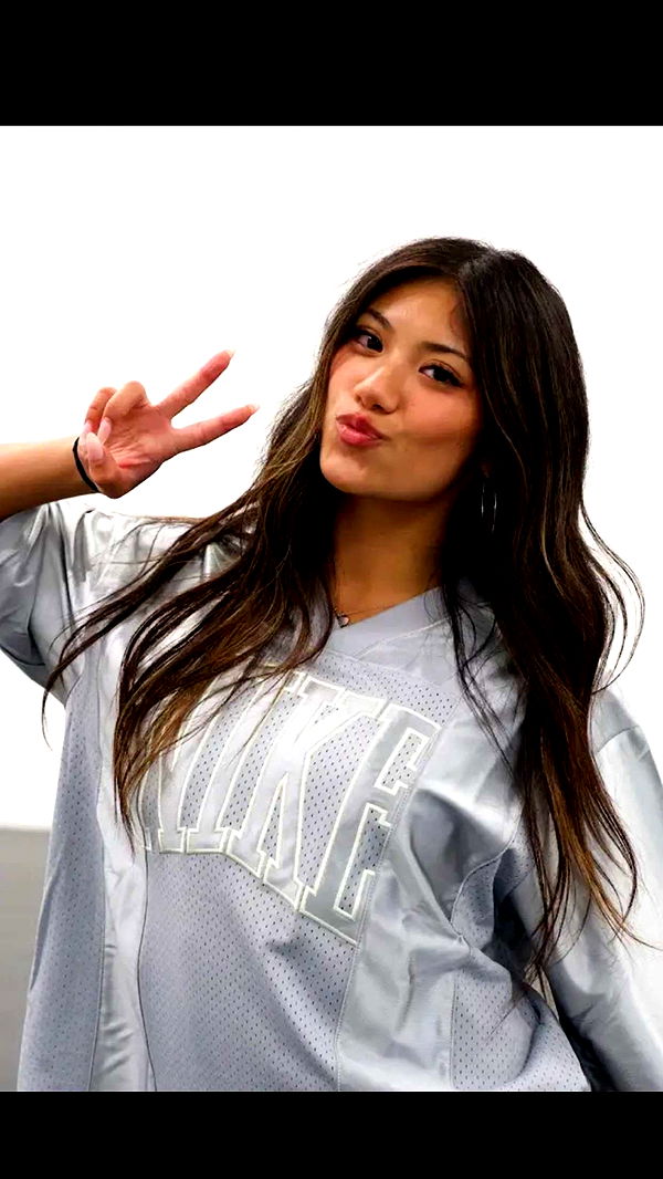 jaynagirl image ~ Altpins