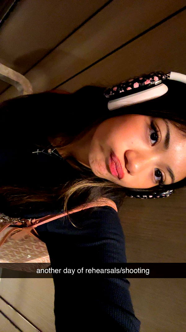 jaynagirl image ~ Altpins