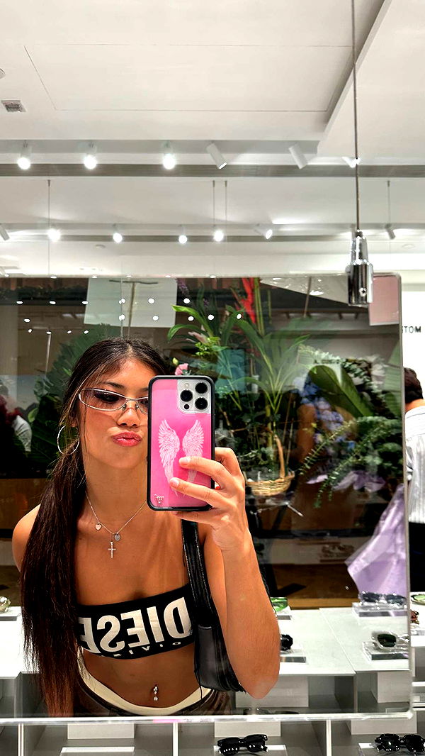 jaynagirl image ~ Altpins