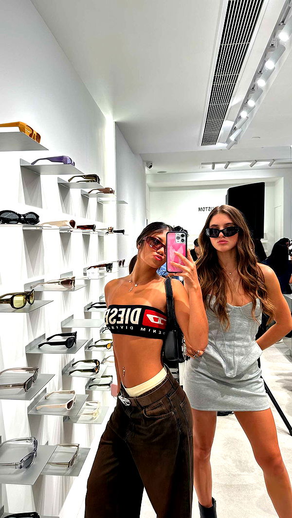 jaynagirl image ~ Altpins