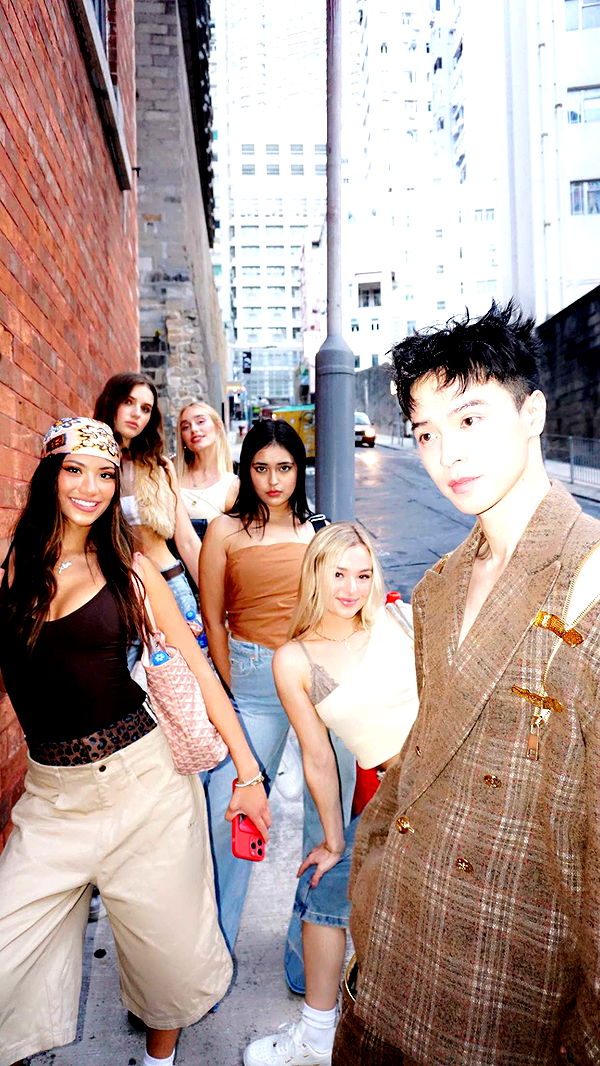 jaynagirl image ~ Altpins