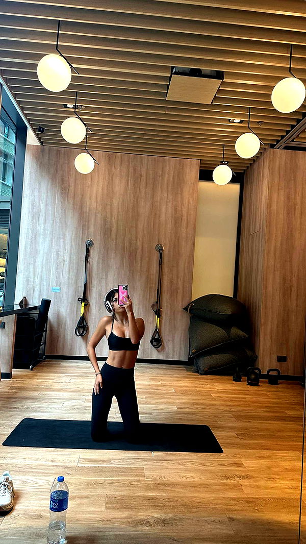 jaynagirl image ~ Altpins