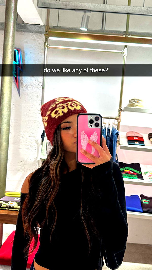 jaynagirl image ~ Altpins