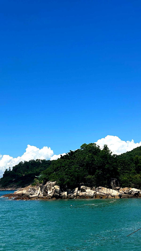 jaynagirl image ~ Altpins